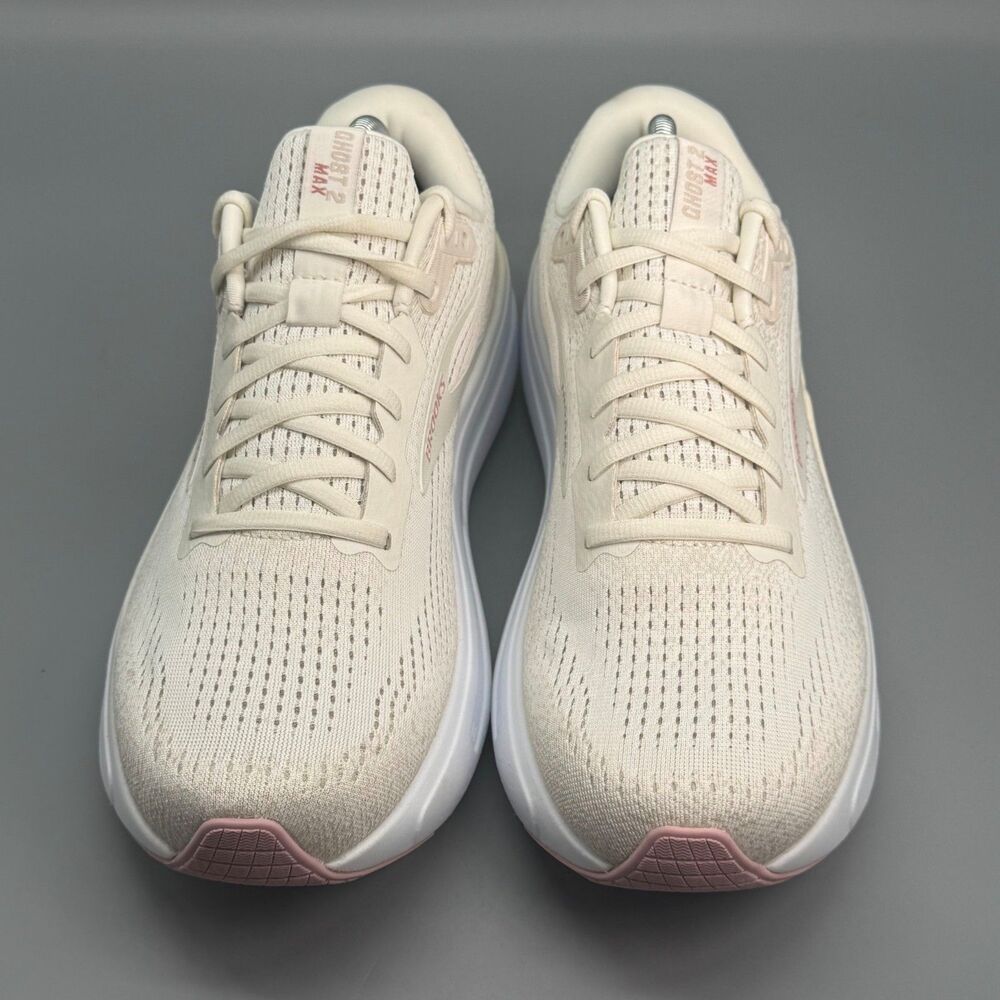 Brooks Ghost Max 2 Women's 11 Coconut Milk Gray Mesh Athletic Running Sneakers - Picture 2 of 9